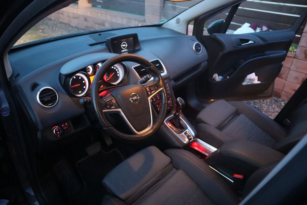 Opel Meriva B, cutie automată