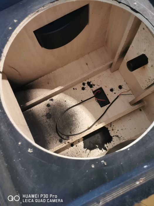 Шест броя 18"бас каси САМО КУТИИТЕ. Цена за два броя 700лв.