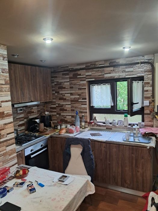 Vand apartament 3 camere decomandat