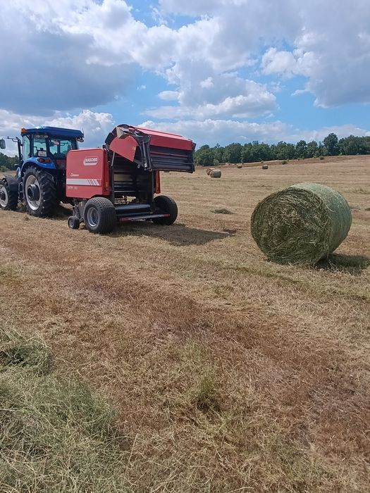 Продавам Ролонни бали ечимик,пшеница,сено и люцерна