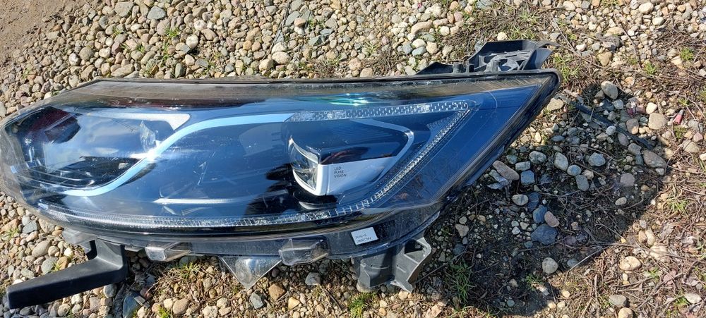 ЛЯВ фар За  Renault ESPACE 5  Led