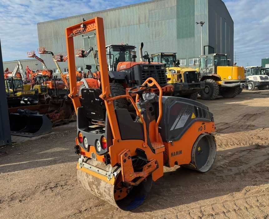 Cilindru compactor Hamm HD8VV - 1,6 TONE - 2015 - 2.650 h