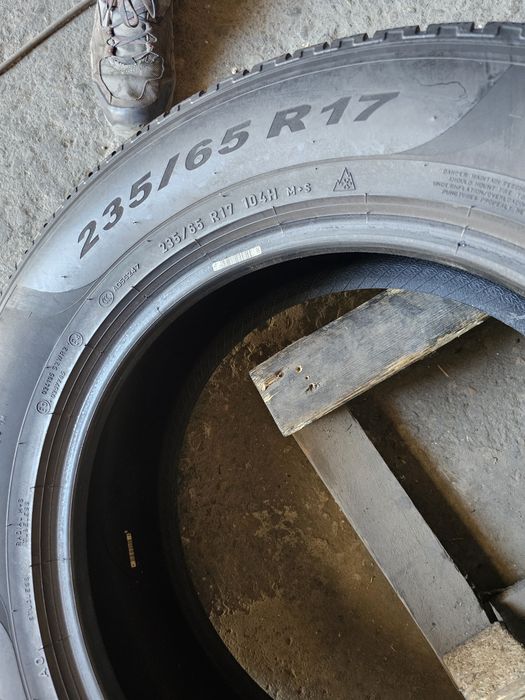 2 anvelope iarna 235 65 17 Pirelli 2023