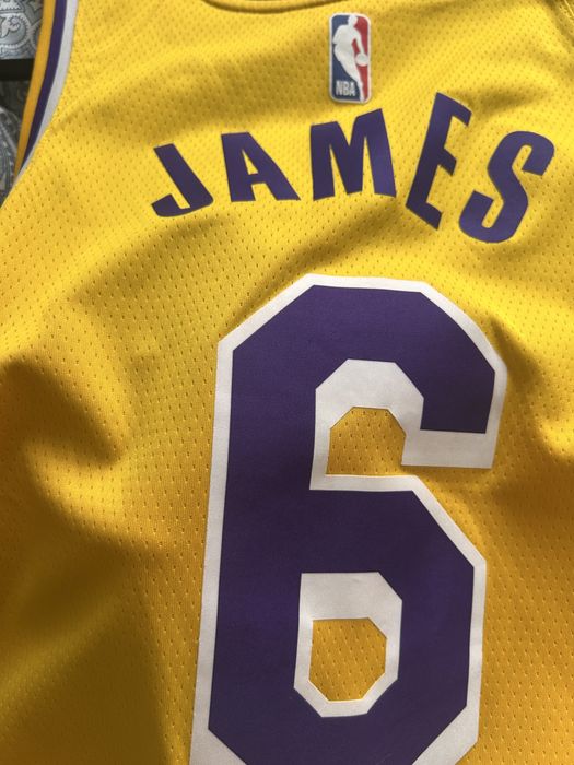 Maieu Lebron Swingman America