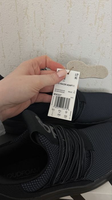 Новые кроссовки оригинал