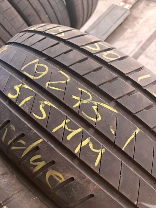 2 anvelope 245/50 R19 Bridgestone steluța Bmw