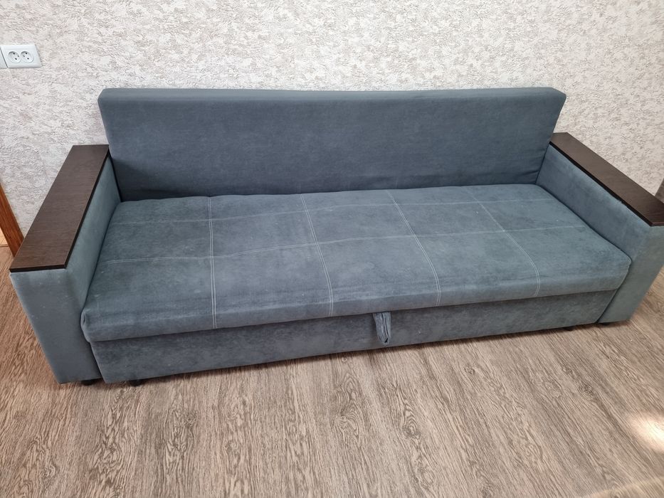 Диван для гостиной