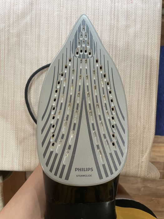 Утюг Philips. К