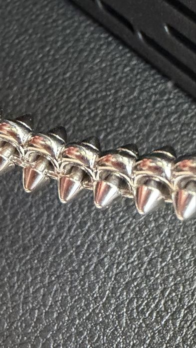 Cartier ОРИГИНАЛНА гривна 18к