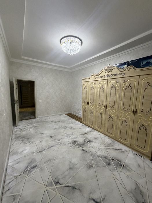 Офис.Или квартира. 81кв. 3 комната