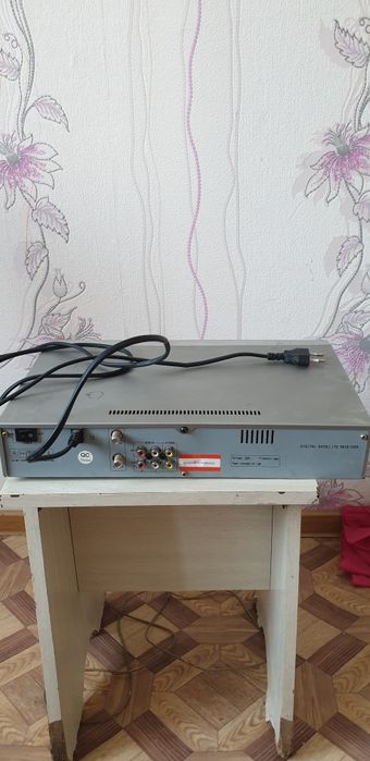 Продам спутниковые тюнеры.