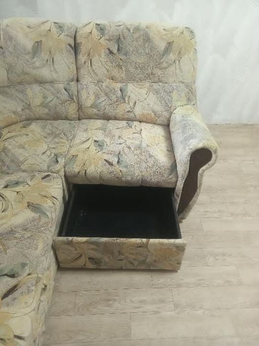 Продам диван,в хорошем состоянии