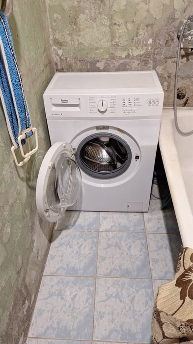 Продам стиральную машинку