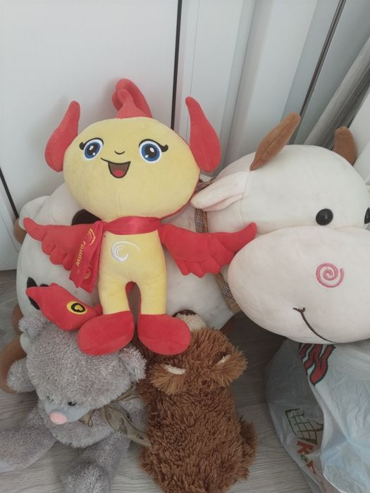 Продам игрушки б/у
