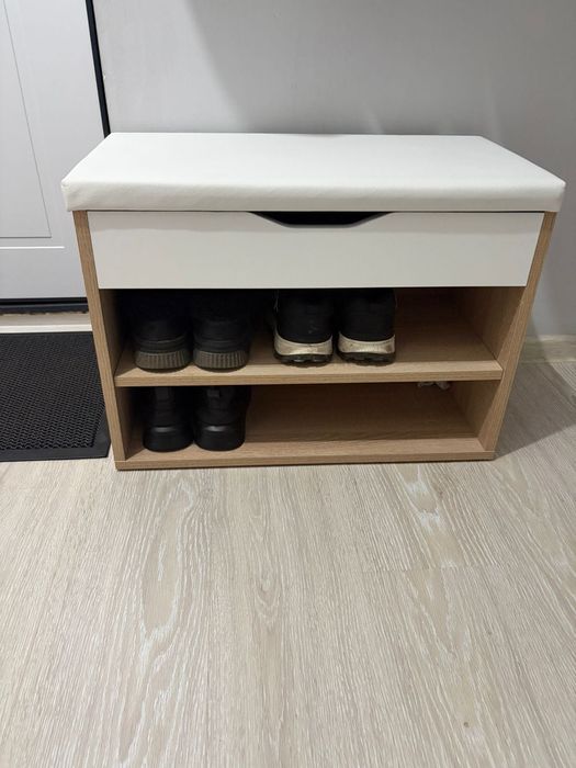 Продается обувница