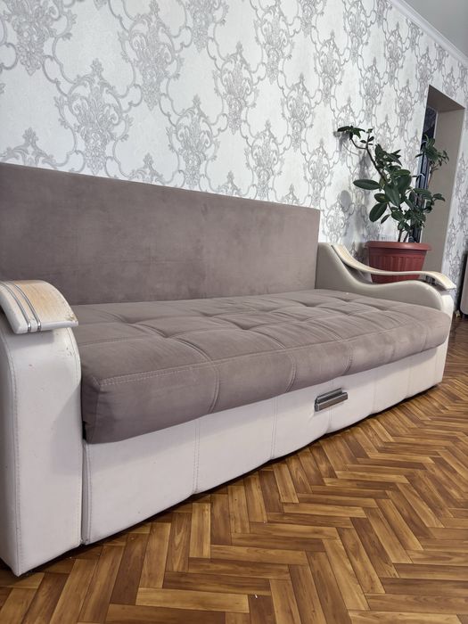 Продам диван срочно!!!