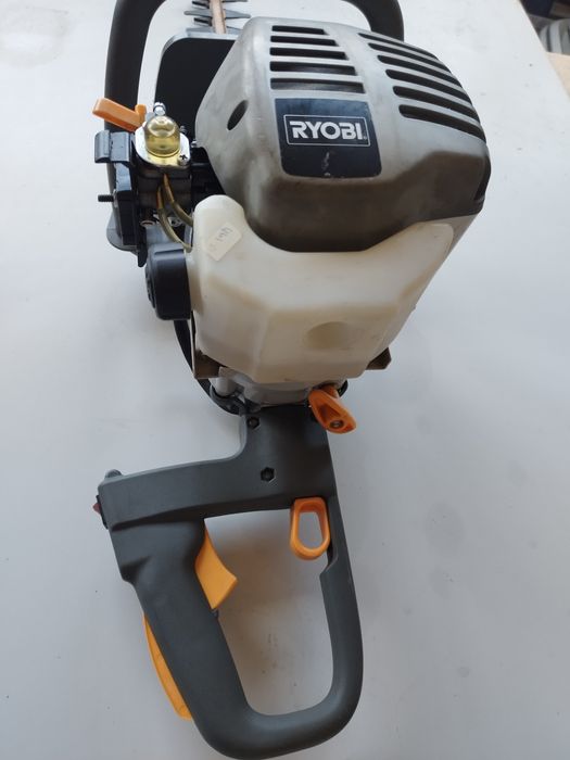 RYOBI бензинов храсторез