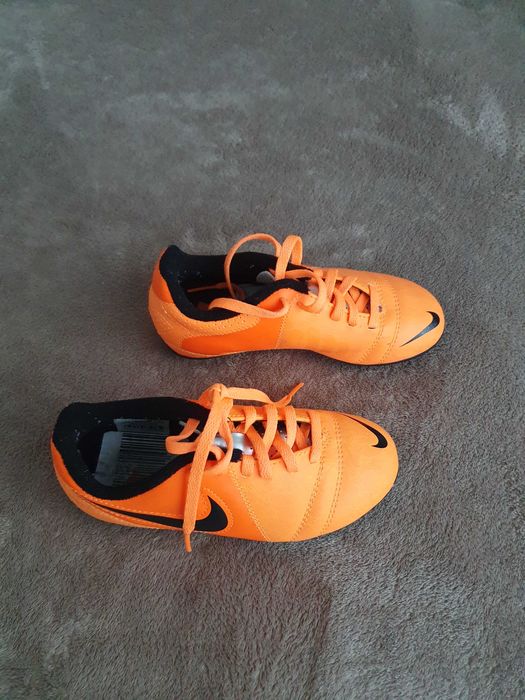 Ghete fotbal copii Nike 28