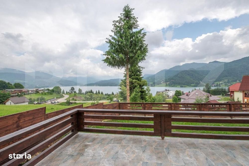 Cabana de vanzare – Colibita | Vedere spre lac