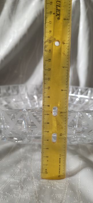 Хрустальные вазы для фруктов