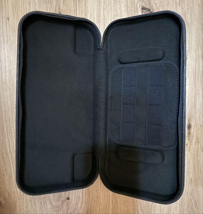 Husa carcasa geanta Nintendo Switch 2 card slots - diferite modele