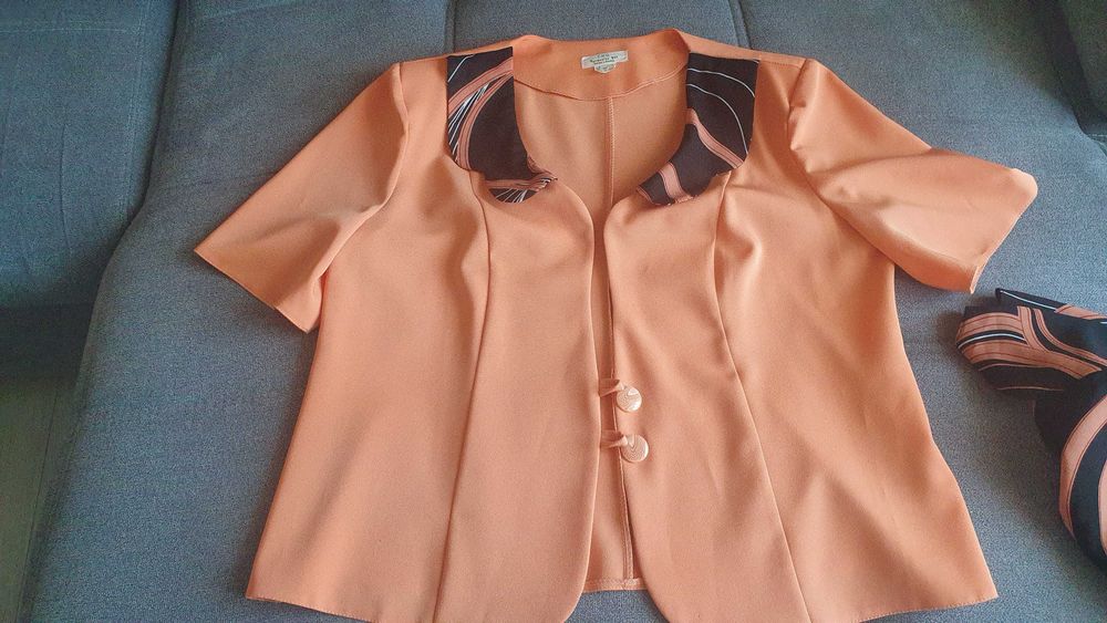 Costum 3 piese masura 48