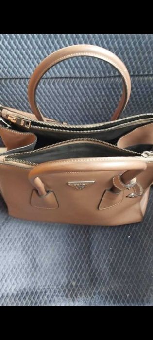 Geaca haina piele naturală geanta prada