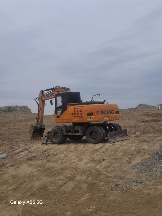 Ekskavator JHW135-8 sotiladi