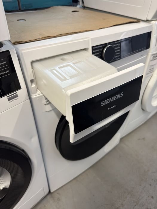 Uscător de rufe cu pompa de caldura 8kg Siemens WQ33G2D40
