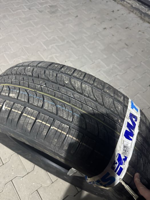 Продам покрышки на R17