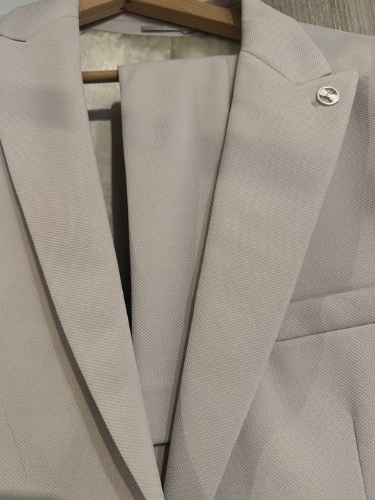 Sacou marimea 52+pantaloni marimea 32