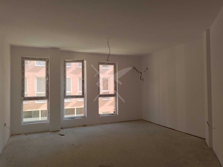 Продава се Двустаен апартамент в к.к. Слънчев бряг - 58 кв.м за 343 €/кв.м - Снимка #1