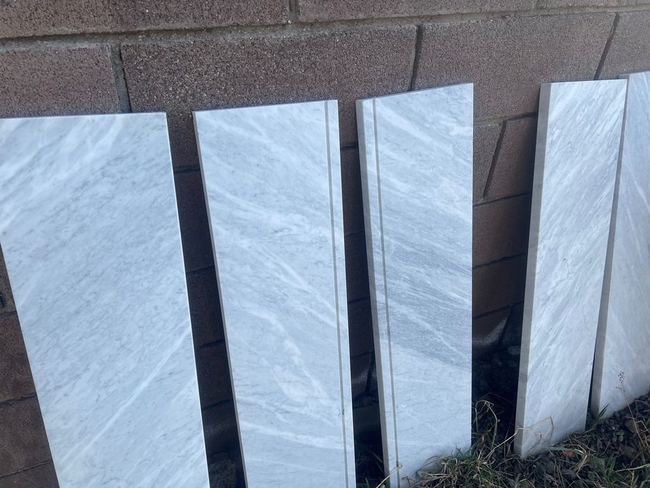 Placa granit alb/gri