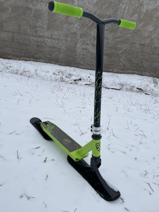 Продам снегокат KHL