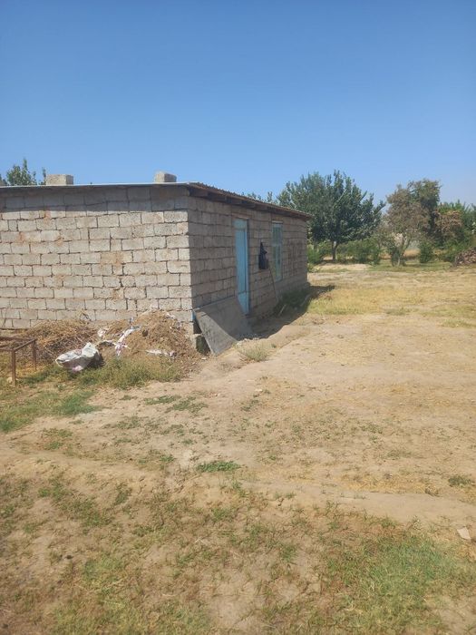 Срочна ер сотилади.