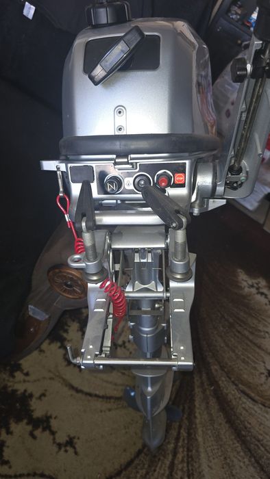 Двигател за лодка Хонда BFH4 SHVN