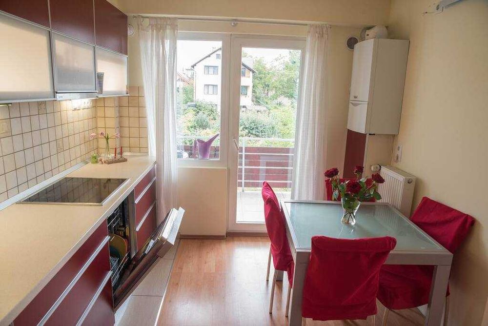 Apartament pe 2 nivele, 107 mp + 30mp terase pe strada Dunarii
