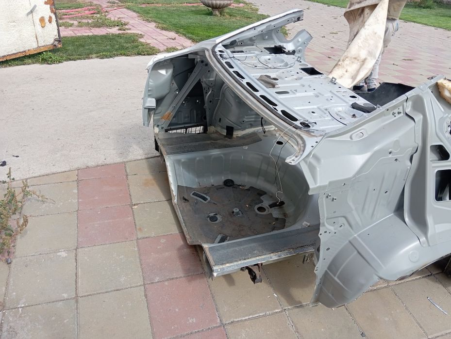 Кузов Nissan Teana