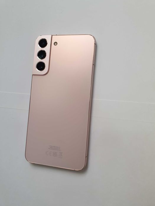 Samsung Galaxy S22 plus 5G (256GB) (перфектен)