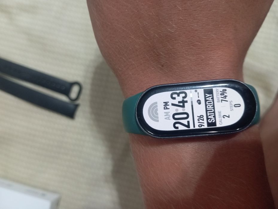 Часы Xiaomi Mi Band 9