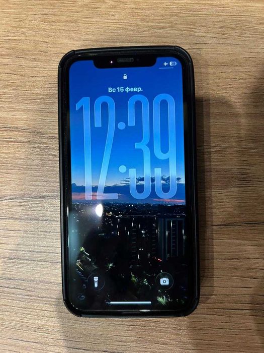Продаю Iphone 11 128ГБ
