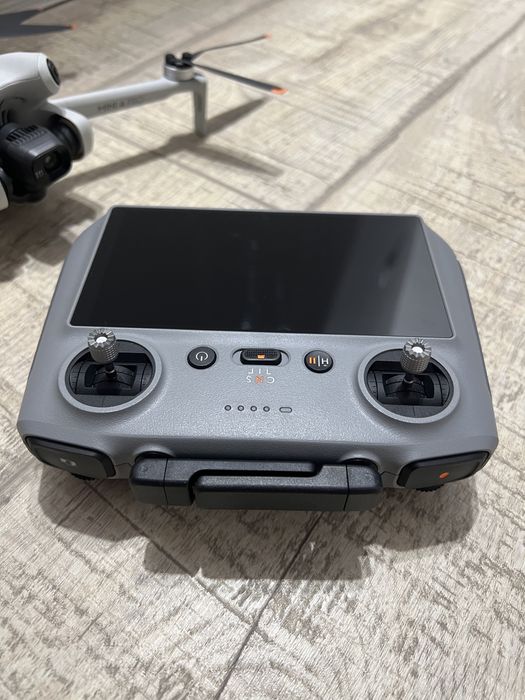 Dji mini 4 pro smart controller rc1, ca nou
