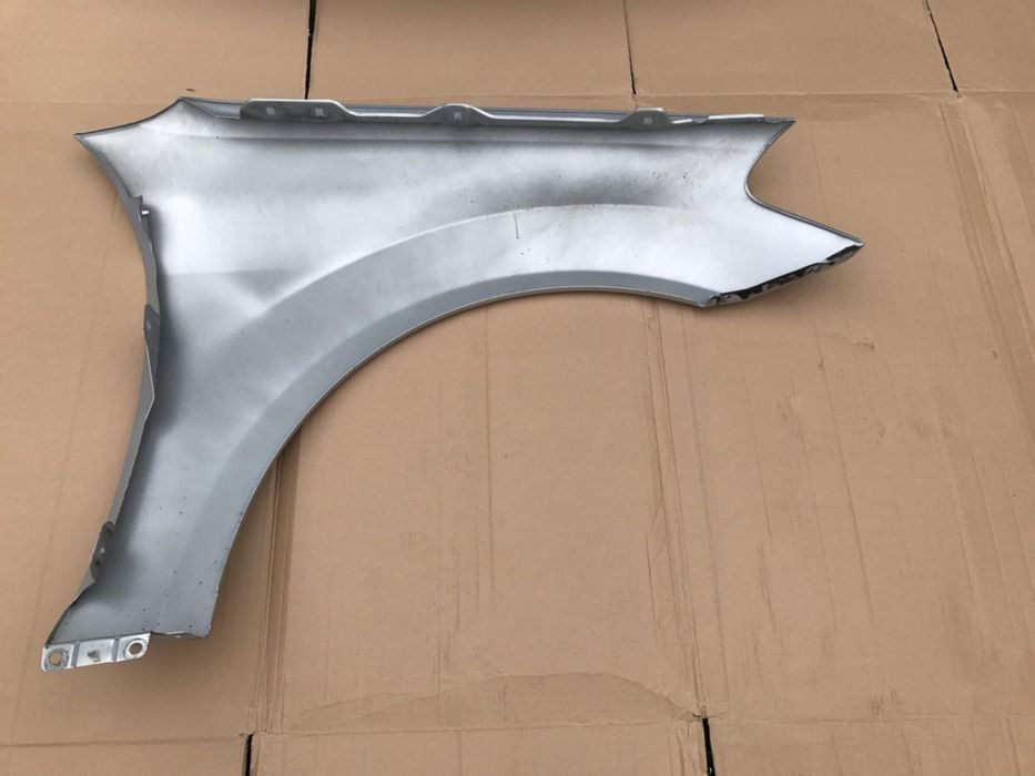 Преден ляв калник