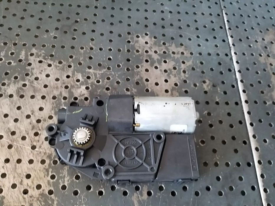 Motoras trapa jeep grand cherokee 4 wk wk2 0000002173 30020271g