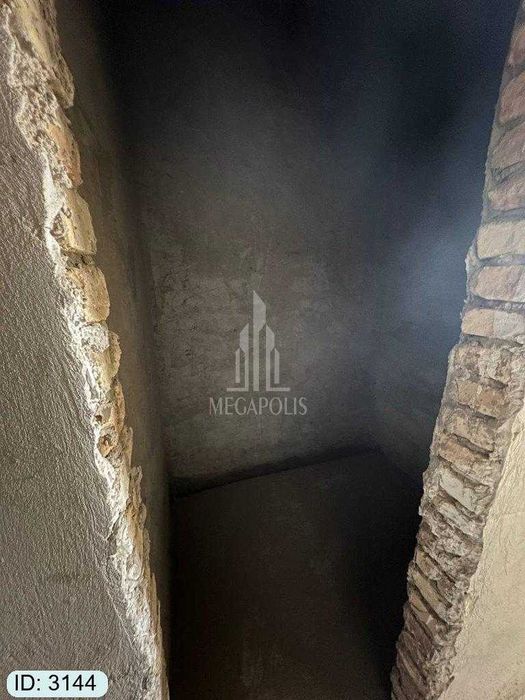 SOTILADI №3144 1kv 7mln bo'lgan karopka  kvartira sotiladi