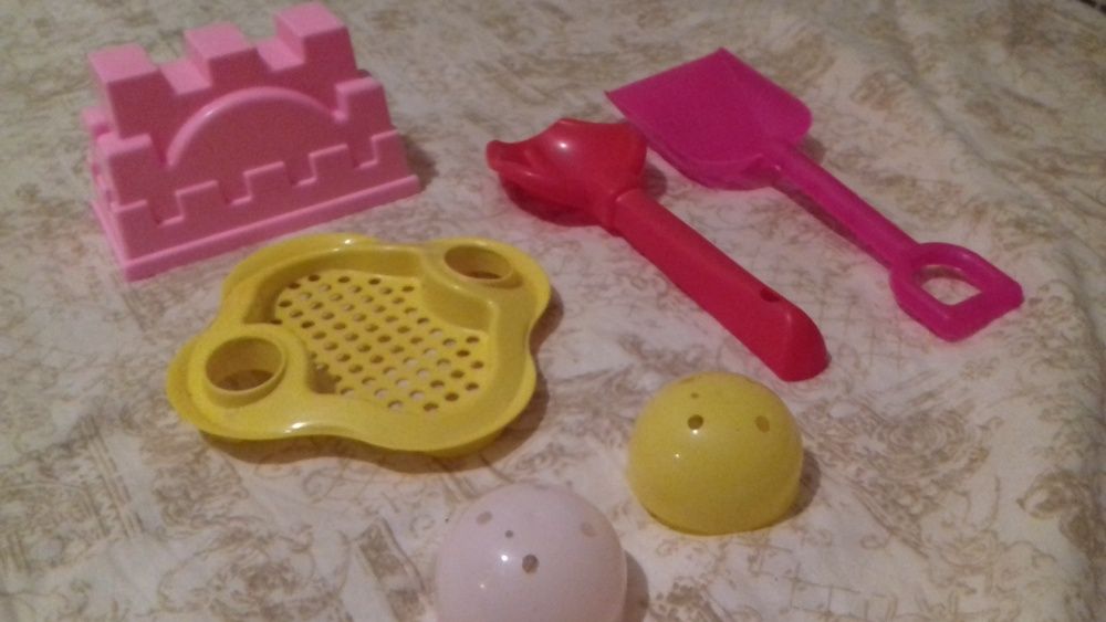 Играчки за пясък 7 бр. по избор