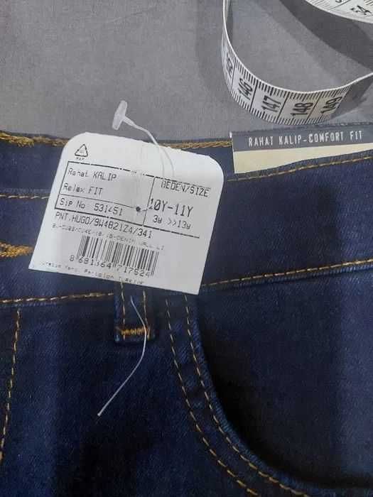 Джинсы  LCWAIKIKI на 10-11 лет рост 140-146 см с подкладом.