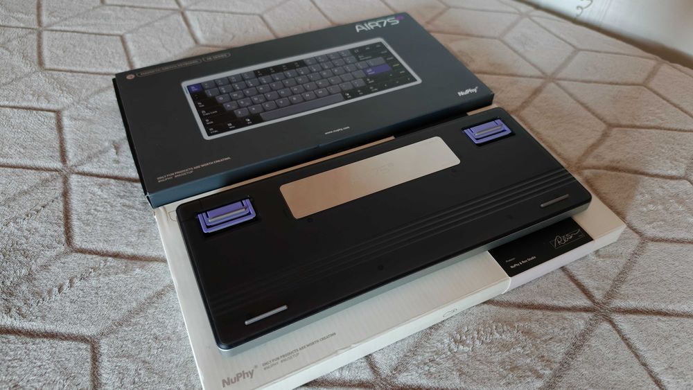 Магнитна Клавиатура NuPhy Air75 HE keyboard + extra keycaps