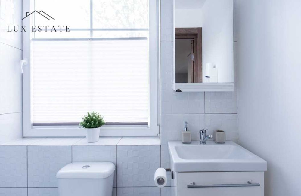 Продава се Двустаен апартамент в София, Изток - 65 кв.м за 3216 €/кв.м - Снимка #2