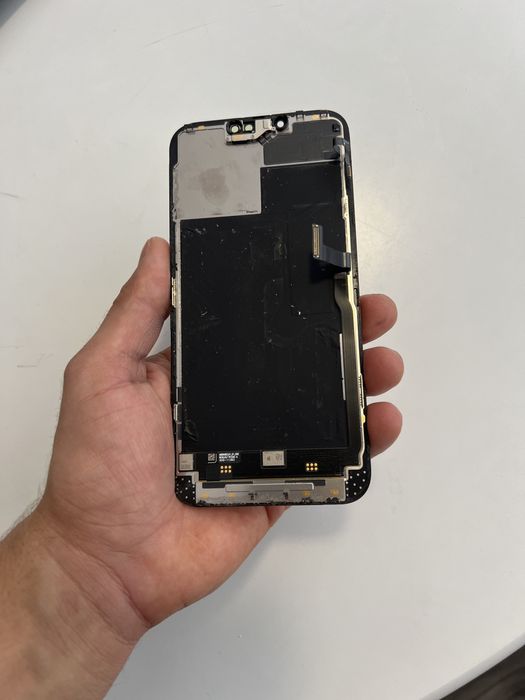 Display Iphone 13 Pro Max original ( sticla fisurata)